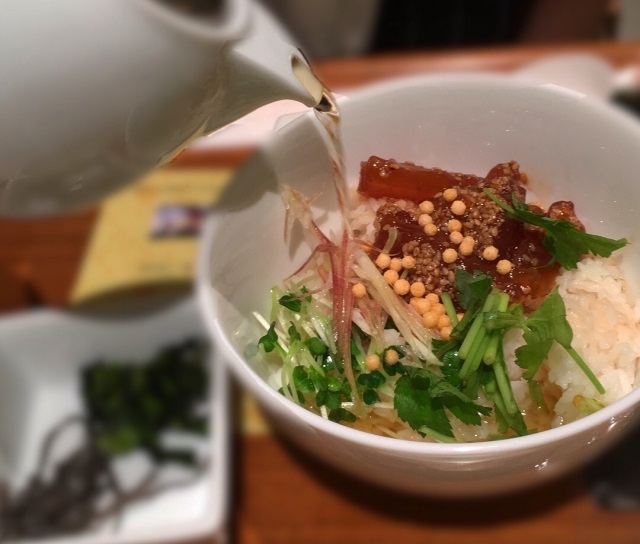 だし茶漬け+肉うどん えん　KITTE丸の内店OPEN 東京駅
