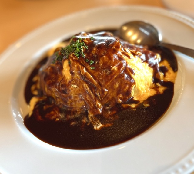 肉とたまご 新橋店(オムライス専門店)がオープン予定